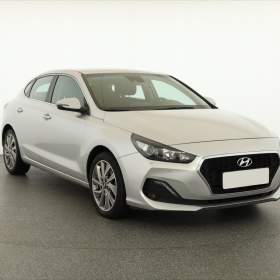 Hyundai i30 Fastback 1.4 T- GDI / 19556386