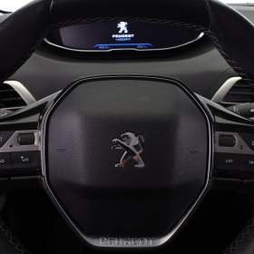 Foto inzerátu Peugeot 3008 1.2 PureTech