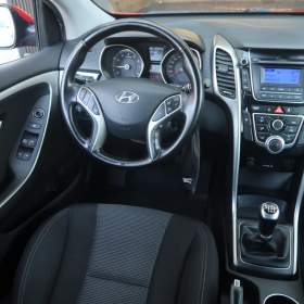 Hyundai i30 1.6 MPI / 19556450