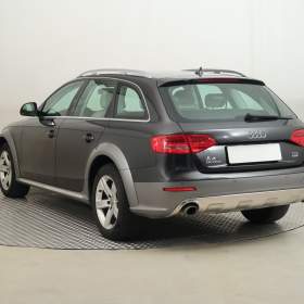 Foto inzerátu Audi A4 Allroad 3.0 TDI