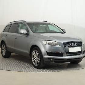 Audi Q7 3.0 TDI / 19556463