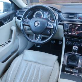 Škoda Superb 2.0 TDI / 19556520