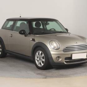 Mini 3- door Cooper D / 19556533
