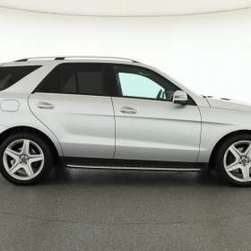 Foto inzerátu Mercedes-Benz ML ML 350 BlueTEC