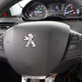 Foto inzerátu Peugeot 208 1.2 PureTech