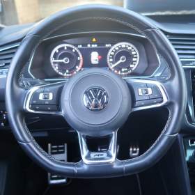 Foto inzerátu Volkswagen Tiguan 2.0 BiTDI