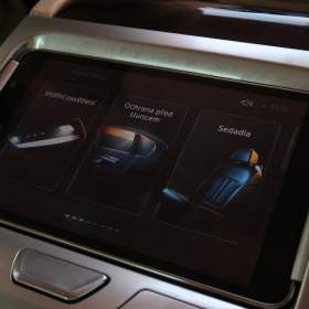 Foto inzerátu BMW Řada 7 740d xDrive