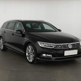Foto inzerátu Volkswagen Passat 2.0 TDI