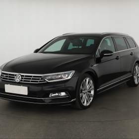Foto inzerátu Volkswagen Passat 2.0 TDI