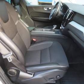 Foto inzerátu Volvo XC60 D4 AWD