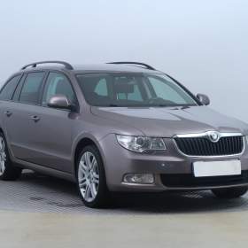 Škoda Superb 2.0 TDI / 19556905