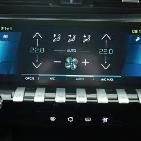 Foto inzerátu Peugeot 508 Hybrid 225