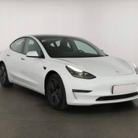 Tesla Model 3 Long Range 4WD 79kWh / 19557233
