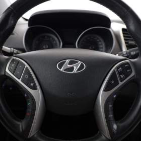 Foto inzerátu Hyundai i30 1.6 MPI