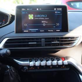 Foto inzerátu Peugeot 3008 1.2 PureTech