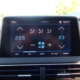 Foto inzerátu Peugeot 3008 1.2 PureTech