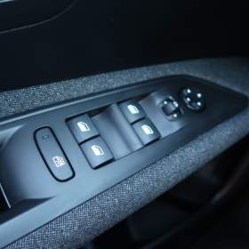 Foto inzerátu Peugeot 3008 1.2 PureTech