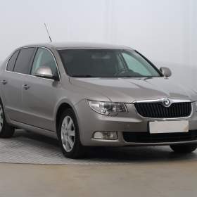 Škoda Superb 1.4 TSI / 19557365