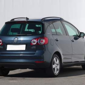 Foto inzerátu Volkswagen Golf 1.6 TDI