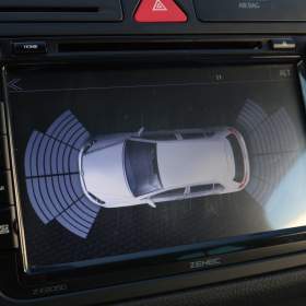 Foto inzerátu Volkswagen Golf 1.6 TDI