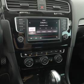 Foto inzerátu Volkswagen Golf 1.4 TSI