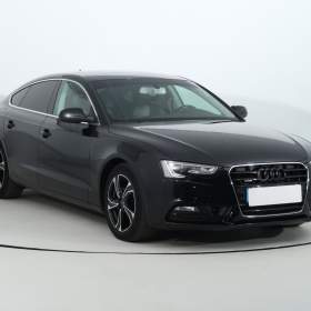 Audi A5 2.0 TDI / 19558437
