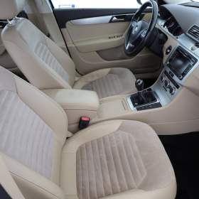 Foto inzerátu Volkswagen Passat 2.0 TDI