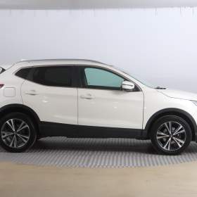 Foto inzerátu Nissan Qashqai 1.2 DIG-T