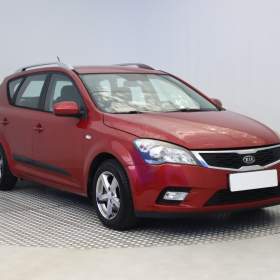 Kia Ceed 1.4 CVVT / 19559546