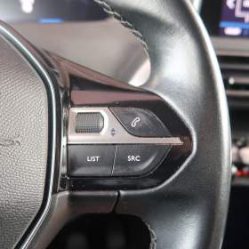 Foto inzerátu Peugeot 3008 1.2 PureTech