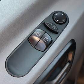 Foto inzerátu Volkswagen Crafter 2.0 TDI