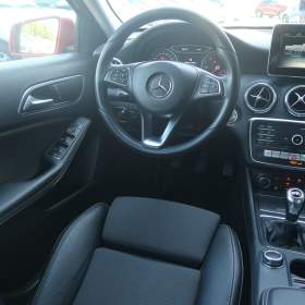 Foto inzerátu Mercedes-Benz Třídy A A 180 d