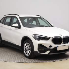 BMW X1 sDrive20i / 19559631