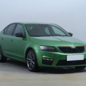 Škoda Octavia RS 2.0 TSI / 19560115