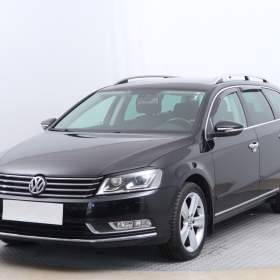 Foto inzerátu Volkswagen Passat 2.0 TDI