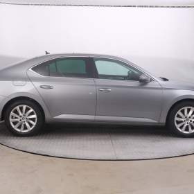 Foto inzerátu Škoda Superb 2.0 TDI
