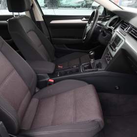 Foto inzerátu Volkswagen Passat 2.0 TDI