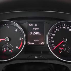 Foto inzerátu Volkswagen Passat 2.0 TDI