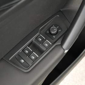 Foto inzerátu Volkswagen Tiguan Allspace 2.0 BiTDI