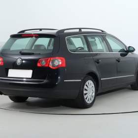 Foto inzerátu Volkswagen Passat 2.0 TDI