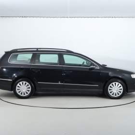 Foto inzerátu Volkswagen Passat 2.0 TDI