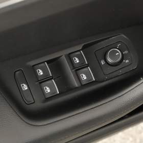 Foto inzerátu Volkswagen Passat 2.0 TDI