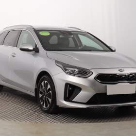 Kia Ceed 1.6 GDI plug- in / 19560885