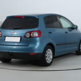 Foto inzerátu Volkswagen Golf 1.6 FSI