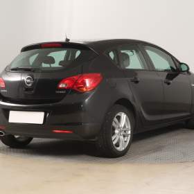 Foto inzerátu Opel Astra 1.4 T