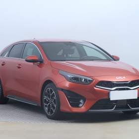 Kia ProCeed 1.5 T- GDI / 19561079