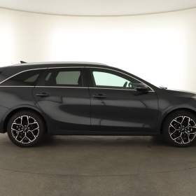 Foto inzerátu Kia Ceed 1.5 T-GDI