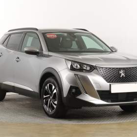 Foto inzerátu Peugeot e-2008 50 kWh