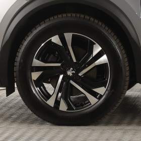 Foto inzerátu Peugeot e-2008 50 kWh