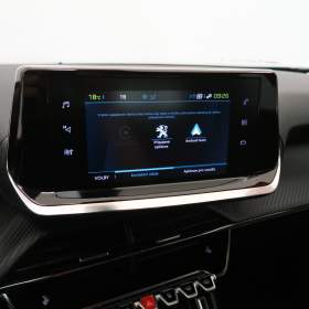 Foto inzerátu Peugeot e-2008 50 kWh